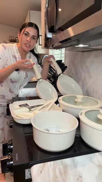 TIBBICC Space Saving Cookware Set 20PCS – Detachable Handle Pots & Pans Non-Toxic Ceramic (Perfect for Small Kitchens & RV)#SpringTok #TikTokShopSpringGlowUp #tiktokshopcreatorpick #cookingtips #ceramic 