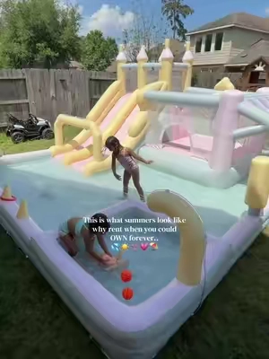 Summer is what you make of it ☀️💦 #jumper #waterpark #bouncehouse #waterslide #kidssummer 