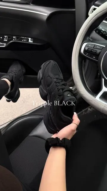 Tripple Black new balance #newbalance9060 #newbalance #girlythings #allblack #allblackeverything 