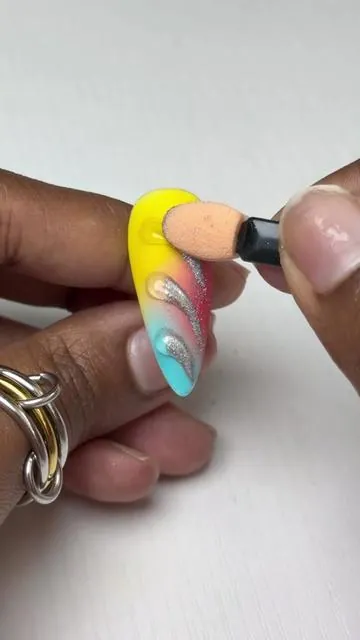 Chrome not behaving? It’s probably the gel ✨ This @TRICOLOR FISH 3D gel gives me way cleaner isolated chrome and that smooth mirror finish instead of a dusty look  #isolatedchrome #chromenails #nailtutorial #diynails #nailtech 
