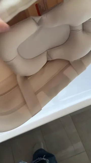 I have NEVER had a baby bath that I actually loved for my kids! This collapsing baby bath would have been great to have with my other two haha #babymusthaves #mom #baby 