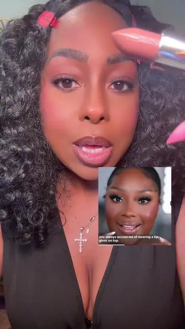 Wow this is a gorgeous everyday lipstick color that leaves a hydrated feel and sheen on the lips @M·A·C Cosmetics  #maclipstick #maclipcombo #naturalmakeup #lipcombo #alonetime 