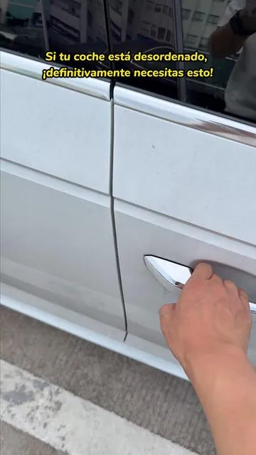 ¡Una herramienta mágica para mantener tu coche limpio y organizado!#car #Tiktokshop #driving #automobile #repairs