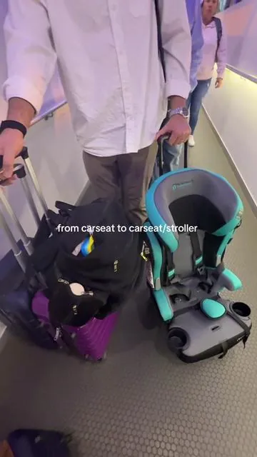 the best travel hack 👏🏻 @Baby Trend #weeklydeals #tiktokshop #tiktokshopspringglowup #tiktokshopcreatorpicks #travelingwithkids 