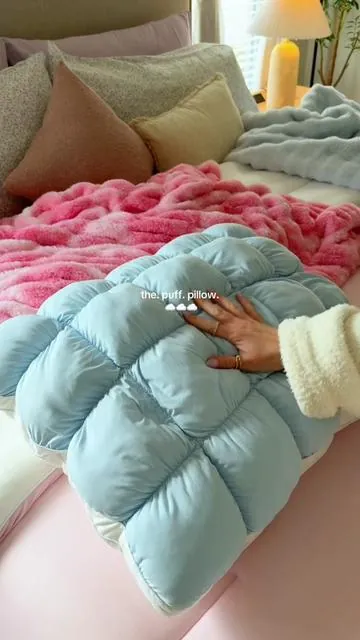 finally got it after being sold out forever ☁️🤍 cooling, ultra fluffy and so COMFY ❄️☁️💤 #mellowsleep #mellow #puffpillow #pillow #coolingpillow @Mellow Sleep 