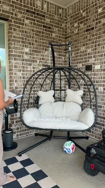 The amount of story replies, messages, and comments I’ve got about this chair lol 🥹 it’s from TikTok shop and my favorite place to sit or lay when I’m out in the backyard 🫶🏾