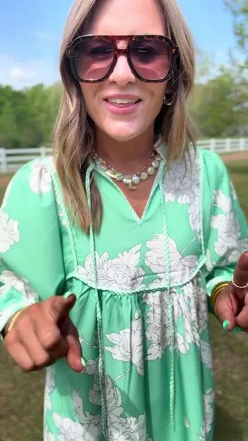 Love her!! #springdress #dress #ootd 