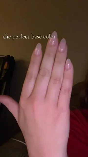in shade 1352 #gaoy #gaoygelpolish #nailinspo #gelxnails #springnails 