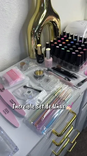 ⬆️ 👆 🔗 Increíble Set de Uñas 💅🏻  #setdeuñas #uñasencasa #nailspolish #beetlesgelpolish #gelpolish 