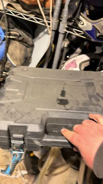 7624195936184519967