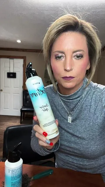I am obsessed with the texture and body this gives my hair🎉🎉 #sexyhair #surfergirl #drytexturizingspray #bighairdontcare 