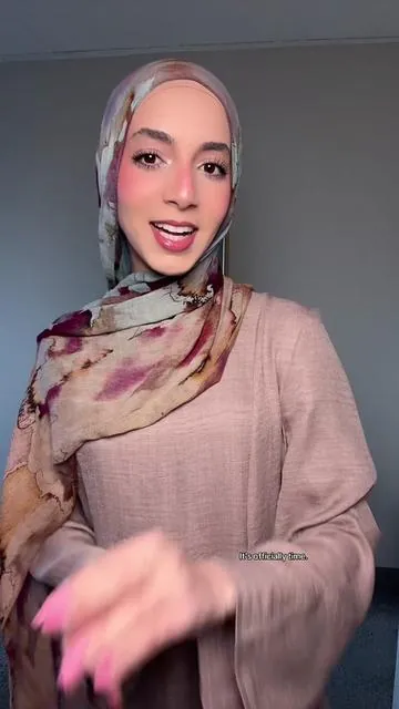 really love the shade of pink on this #modestfashion #dress #hijabi #summerdress #tiktokshop 