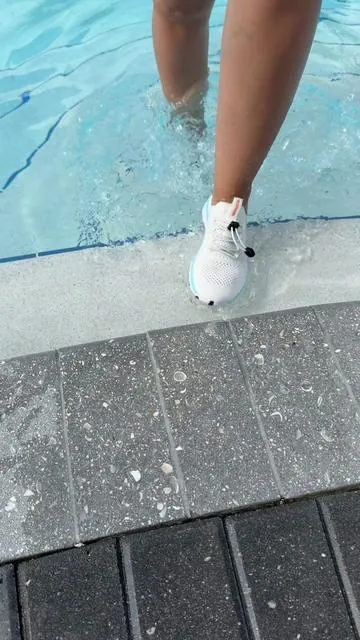 Los mejores zapatos de agua que encontré para el verano y las vacaciones, no ocupan casi espacio en la maleta y además no pesan nada 👟💦 #beachshoes #watershoes #beachdays #zapatosdeagua #tiktokshopcreatorpicks