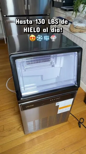 Máquina de hielo hace hasta 130 libras de hielo al día!!❄️🧊🍧😍#fyp#maquinadehielo#icemakermachine #maquinadehielos #hielos 