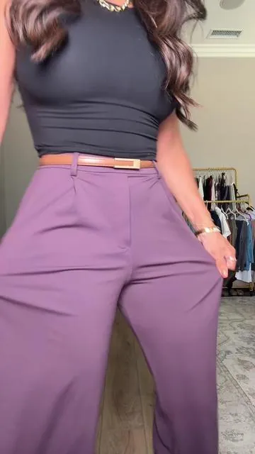 These are the work pants that don’t feel like work pants… and yes, I checked the lengths 👀 Finally found wide leg pants that actually fit without dragging, squeezing, or making me rethink my life choices by 2pm. They’re stretchy, structured, and come in 3 lengths so you’re not out here rolling hems like it’s 2003. Comfort of leggings, look of “she has her life together.” We love that for us. @Halara_official @Halara  #tiktokshopcreatorpicks #workoutfitideas #petitefashion #businesscasual #capsulewardrobe  Sales may vary per account