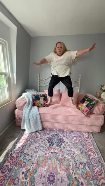 @XIZZI #bonelesscouch #cloudcouch #bonelesssofa #weeklydeals #tiktokshopcreatorpicks 