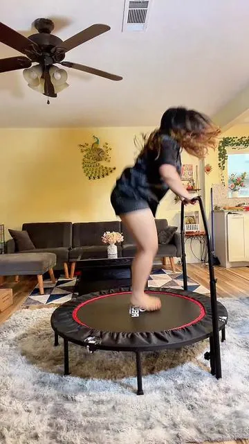 @Relife Sports #reliefsports #jumptrampoline #trampolinejumping #trampolineexercise 