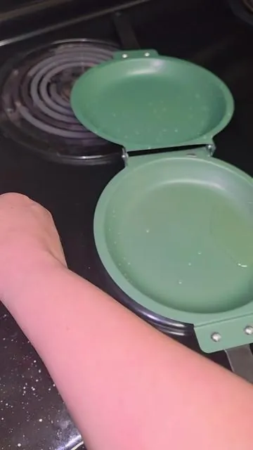 ######Double-sided nonstick skillet ##### 