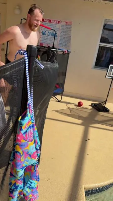 #watershoes #sliponshoes #heydudes 