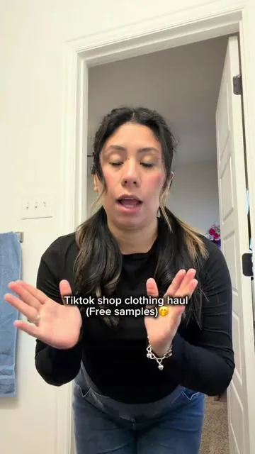 I actually really liked all the clothing! And can’t wait to wear them all☺️ #tiktokshopfinds #tiktokshophaul #clothinghaul #freesamplestiktokshop #fyp 