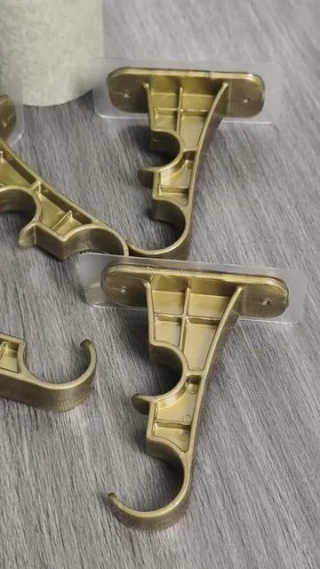 No-drill curtain hook, and it's double-row, can hang double-layer, the carrying capacity is very good, hung up for many days and didn't fall off😎 #curtain#hook#curtainrodholder#tiktokshop#discount 