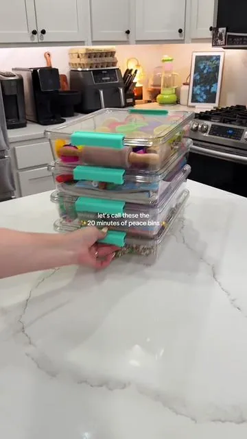 screen free activities ready to go is a top tier mom moment and these bins make the system so seamless 🤌🏼✨ #screenfreeactivities #sensorybins #kidscrafts #toystorage #craftstorage @VTOPMART-TT 