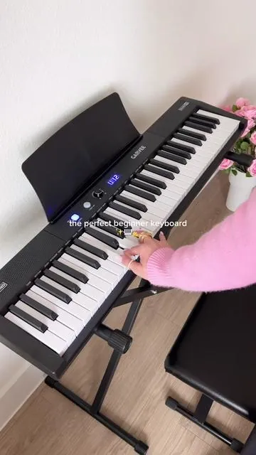 the price got me 🤌🎹💅🎼 my daughter has been loving this so much! @GARVEE #keyboard #pianotok #beginnerpiano 