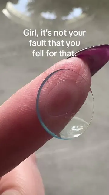Not me realizing it wasn’t a bad decision… I just couldn’t see clearly 😭 Apparently dirty contacts = questionable life choices. Clean your contacts. Gain clarity. Make better decisions 🫶🏻 #contacts #contactscleaner #contactcleaner #ex #girlhumor 