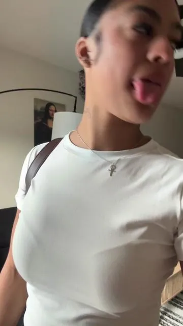 Me & boo against the wrld 🐈‍⬛🌍#foryou #tiktokshop #viralvideo 