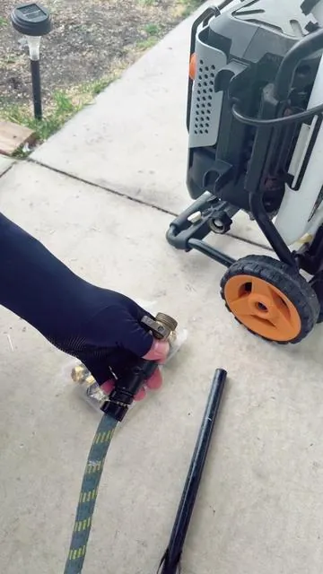 #gardenhosequickconnect #hosequickconnector #rvlife #landscaping #construction 