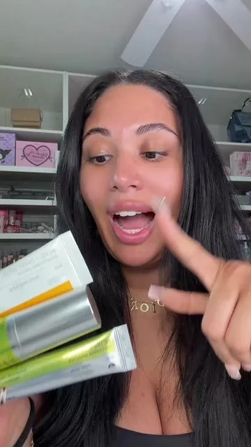 don’t underestimate retinal 😳 it’s probably the truest anti-aging product you can find!! @celimax US Store #celimax #vitaaretinolserum #retinalshottighteningbooster #antiaging #tiktokshopcreatorpicks 