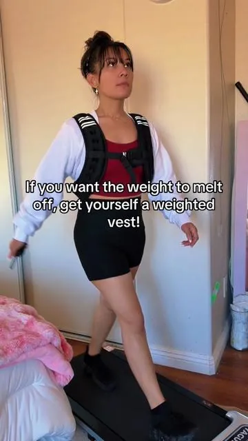 With consistency, you’ll see progress a lot quicker! #weightedvest #workouts #walkingpad #workoutfromhome 