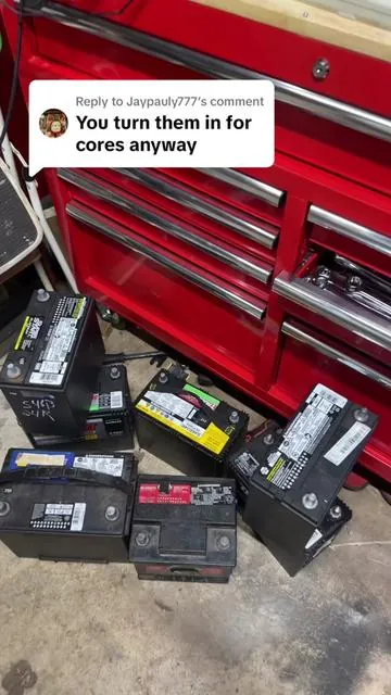 Replying to @Jaypauly777 I never turn in my core batteries for this exact reason ! #tool #battery #car 