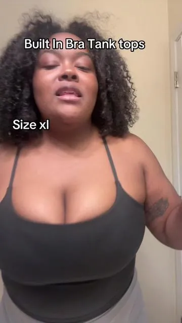 These tank tops don’t need a bra. #builtinbra #tanktop #plussize 