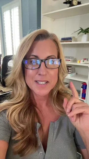 @Cata-Kor’s NMN, NAD, and CA-AKG is aging in reverse supplements! It has helped my skin to appear more youthful, I have so much more energy and excited about turning 52!  #skin #antiaging #antiagingtipsforwomen  #catakor 