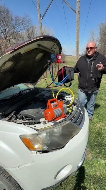 If you’re doing AC work this HVAC vacuum pump kit pulls a deep vacuum fast so you can charge systems the right way without guessing. #tiktokshopcreatorpicks #tiktokshopstockup #tiktokshopmothersday #hvac #tools @VEVOR Store 