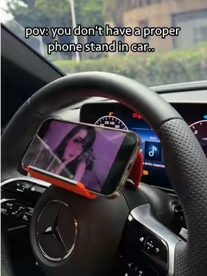 Who else is totally obsessed with this genius bendable device stand? 🤩 #BendableDeviceStand #CoolTechFind #PhoneAccessory #DeskEssentials