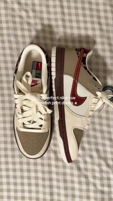 the details on these are so cute 😭 i got them authentic from stockx on tiktok shop! ⭐️  #nike #nikedunks #stockx #nikedunk #tiktokshopcreatorpicks 