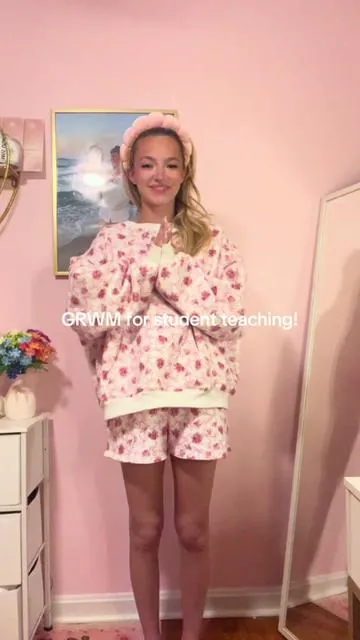 LADYBUG OUTFIT TODAY!🤩🐞🐝☺️#teacherfashion #teachersoftiktok #ootd #grwm #gdwm 