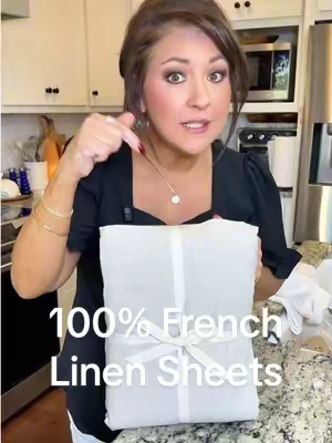 100% Linen Sheets are antibacterial and healing. After tons of research I ordered these French Flax linen sheets because they’re soft and cooling. #linen #linensheets #bedding #Home 