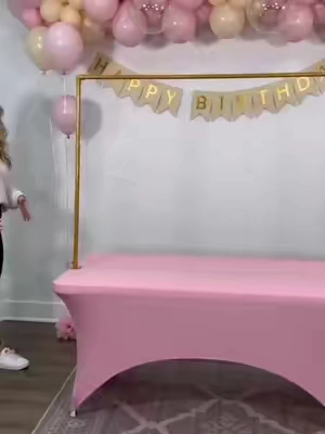 Too many ways to get creative with this Table Arch. ❤️🎀 I can’t wait to use it again🥳#balloondecor #birthdaydecoration #eventplannerlife #paratiiiiiiiiiiiiiiiiiiiiiiiiiiiiiii 