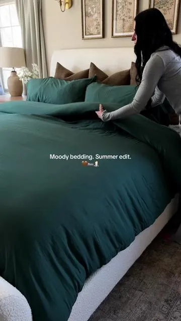 The perfect reset for spring and summer ☁️ super lightweight and breathable and still soft and cozy ✨ @Bedsure  #bedsure #duvetcover #duvet #beddingset #beddingrefresh 