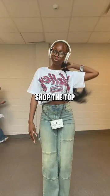 shop my top 😛 ! #clothing #graphictees #fyp #tiktokshop 