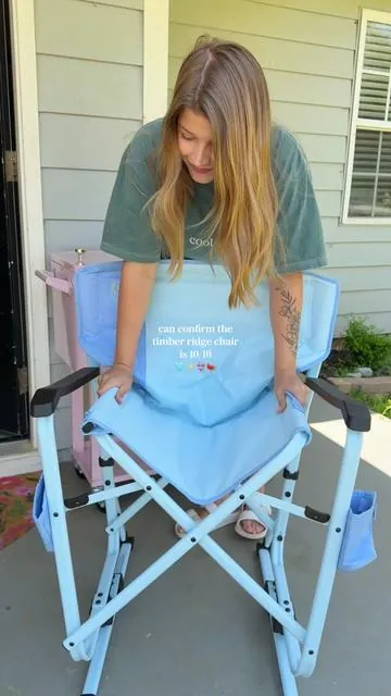 the perfect summer chair for all the activities 😌 #rockingchair #foldablechair #outdoorrockingchair #outdoorchair #sportsmom 