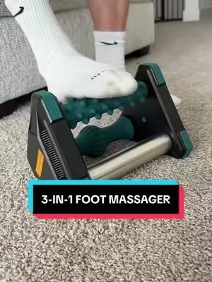 Idk what it is about this foot massager but it has helped my foot pain so much 😮‍💨🦶 #footmassager #footroller #plantarfasciitis #footpain #tiktokshopcreatorpicks 