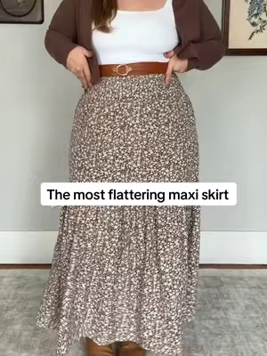 Absolutely obsessed with these skirts. They do wonders for the figure and are just so girly and adorable. #plussizefashion #curvyfashion #maxiskirt #summeroutfits #greenish 