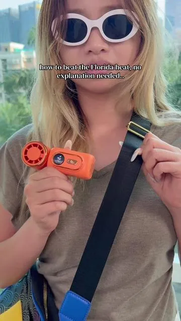 Don’t buy this unless you hate melted makeup on hot summer days 😭 #PortableCoolingFan #SummerEssential #DisneylandHacks #HandsFreeFan 