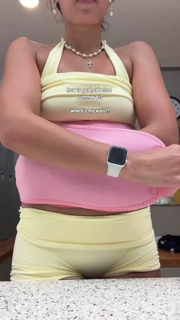 #snatched #sweatsweetwaisttrainer #waisttrainer #summerbod 