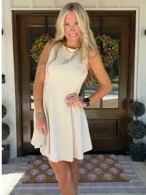 This would be the cutest dress for graduation! I love this a line dress! So flattering and the best quality #tiktokshopcreatorpicks #churchdress #springdress #weddingguestdress #graduationdress 