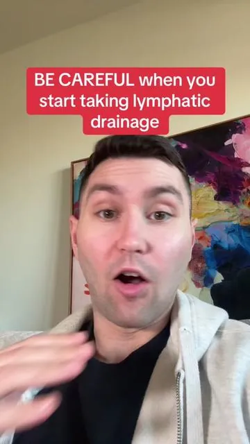 Lymphatic drainage #lymphaticdrainage #lymphaticsystem #lymphatichealth #bloated #doublechin 